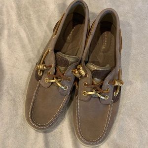 NWOT- Sperry Top-Sider Songfish Shoes